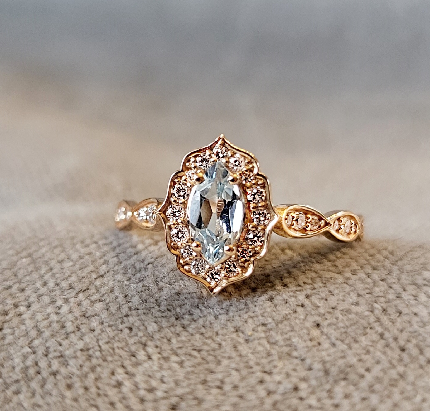 Vintage Markiz Blu Topaz Pırlantalı 14k Altın Yüzük