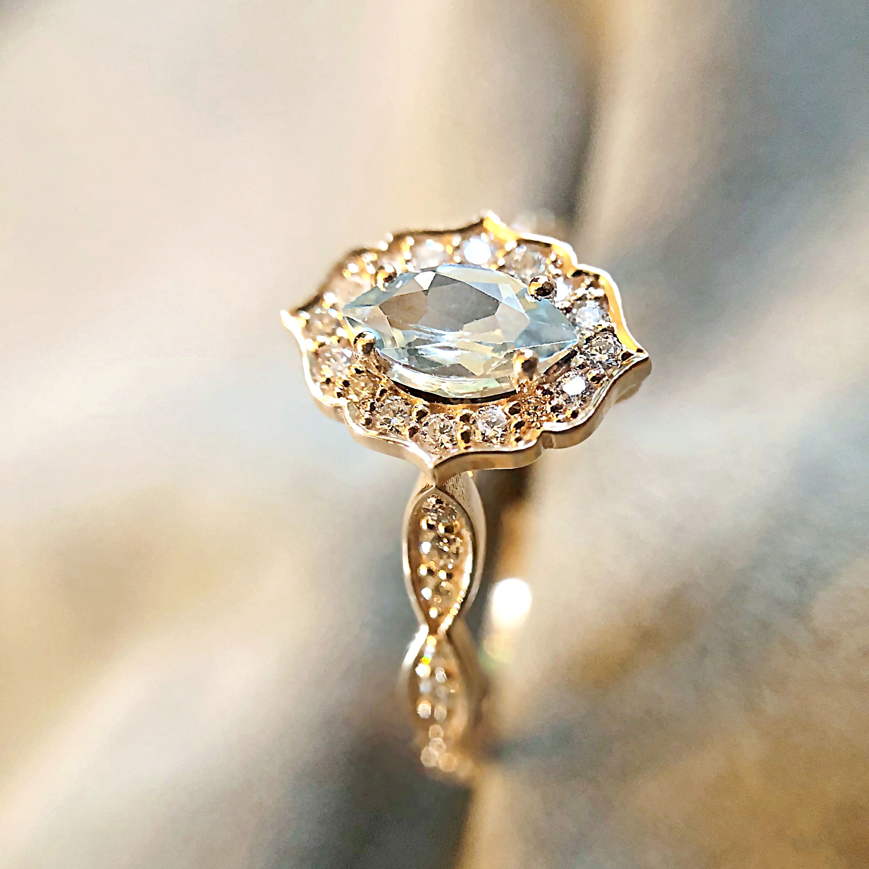 Vintage Markiz Blu Topaz Pırlantalı 14k Altın Yüzük