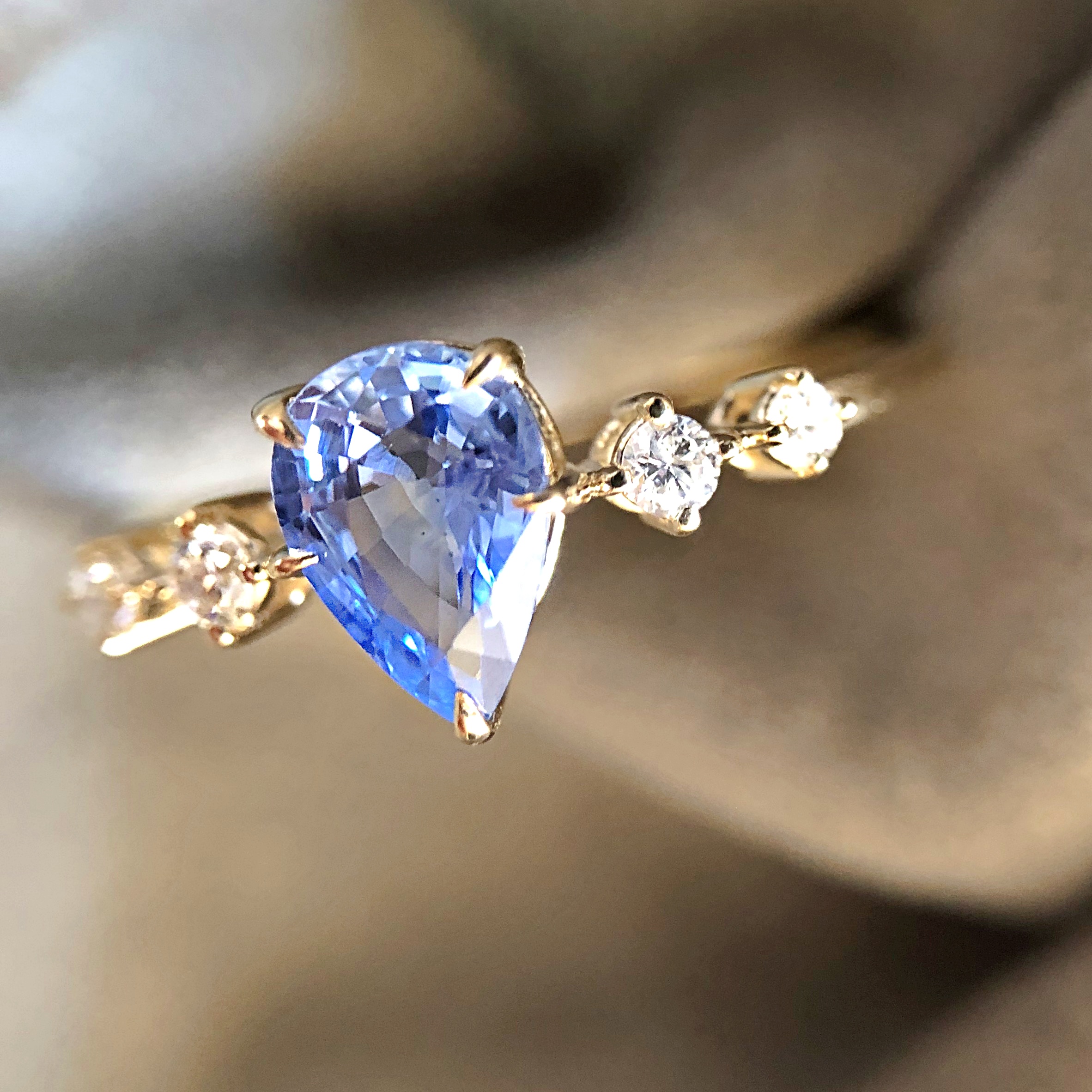 Damla Safir & Pırlanta Tasarım Yüzük