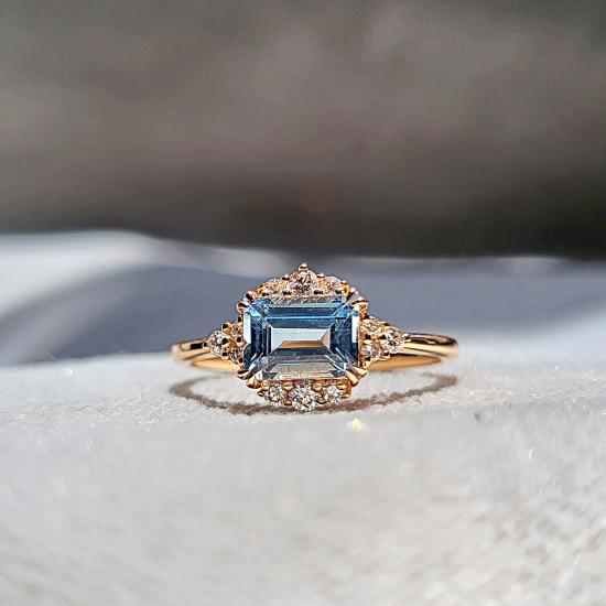 Vintage Blue Topaz ve Pırlanta Tektaş Yüzük