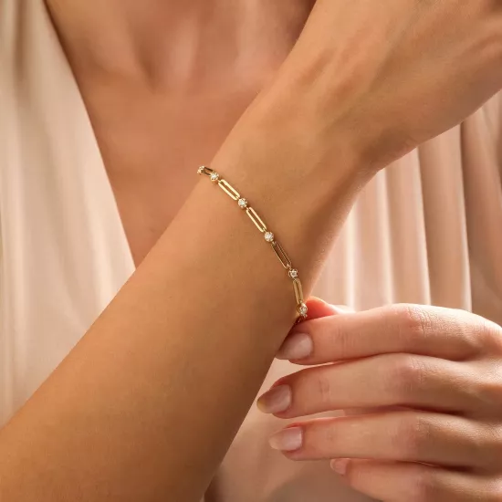 Minimal Pırlantalı 14 Ayar Altın Bileklik