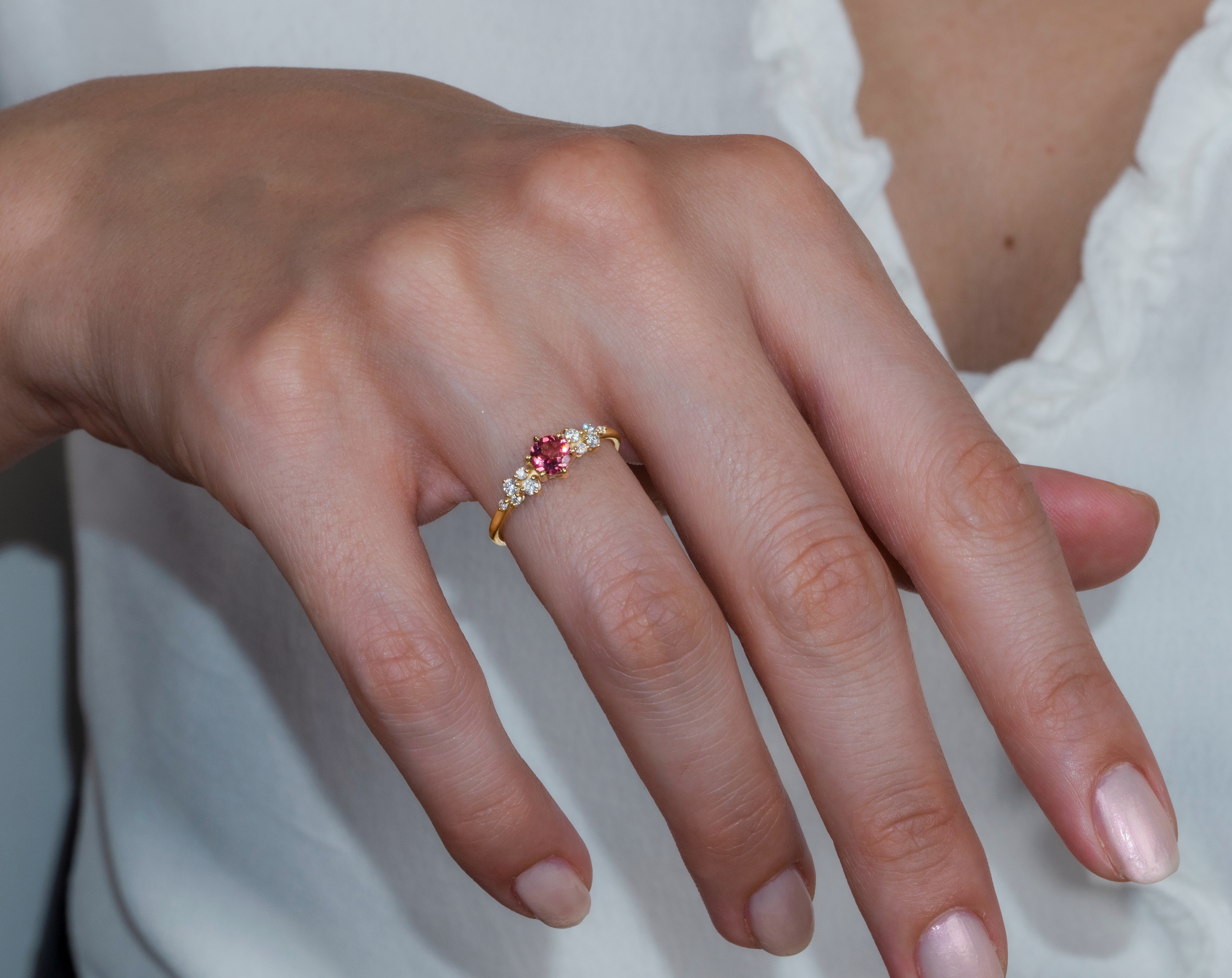 Pırlanta ve Turmalin Taşlı Alternatif Tektaş Yüzük